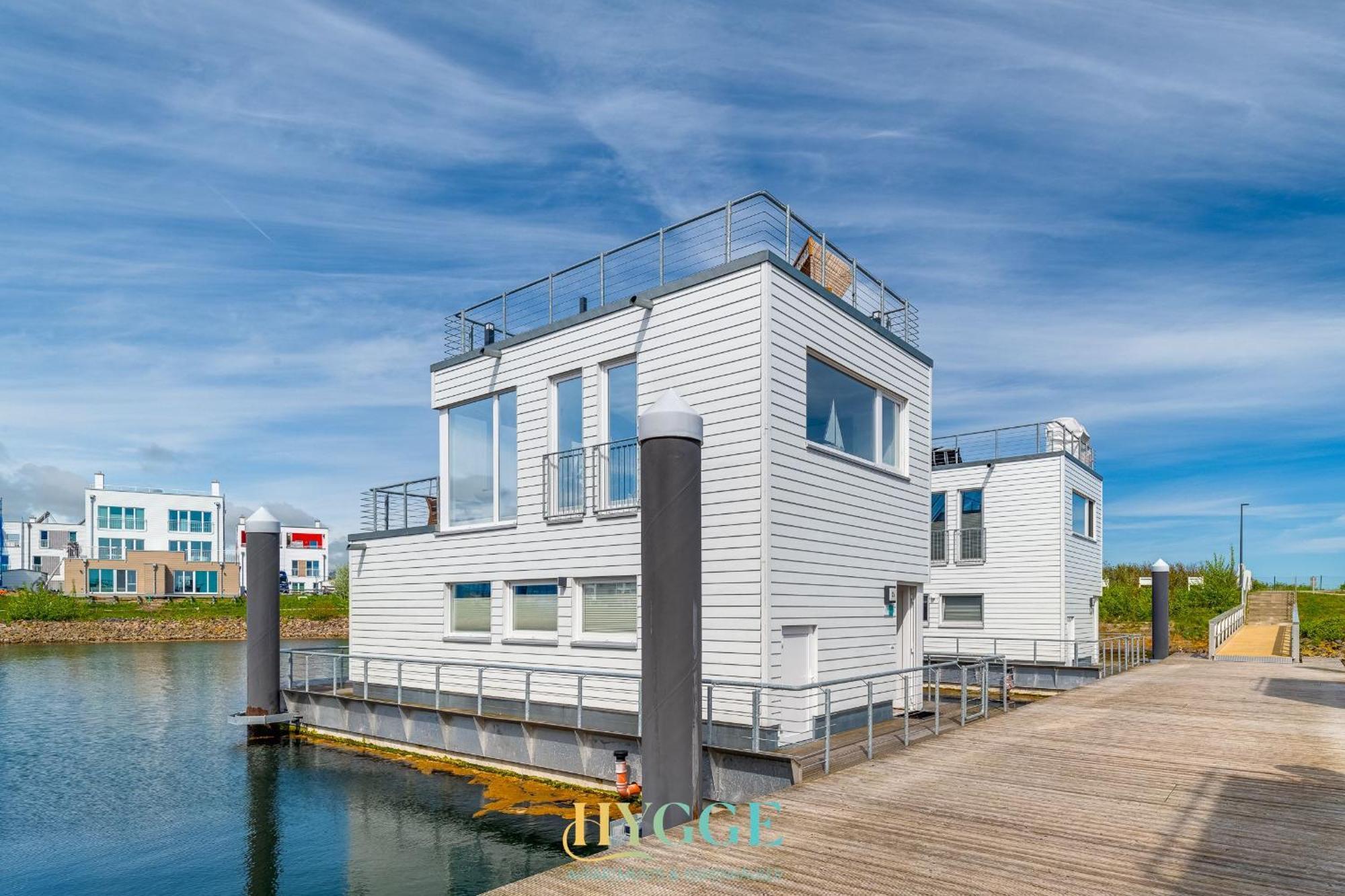 Schwimmendes Haus - An Bord Zwei Hotel Олпениц Екстериор снимка